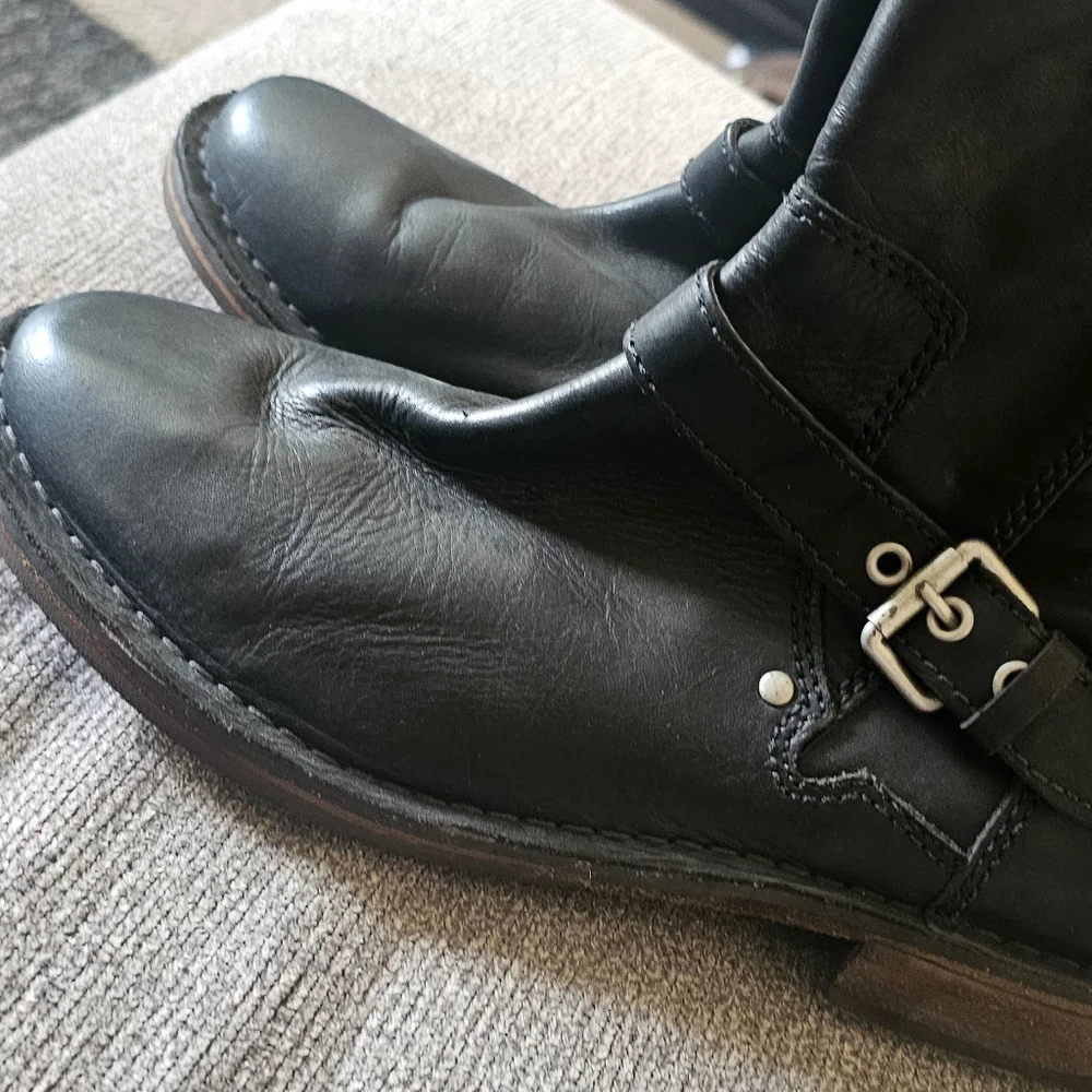 UGG Women's Black Leather Moto Boots - Picture 9 of 11